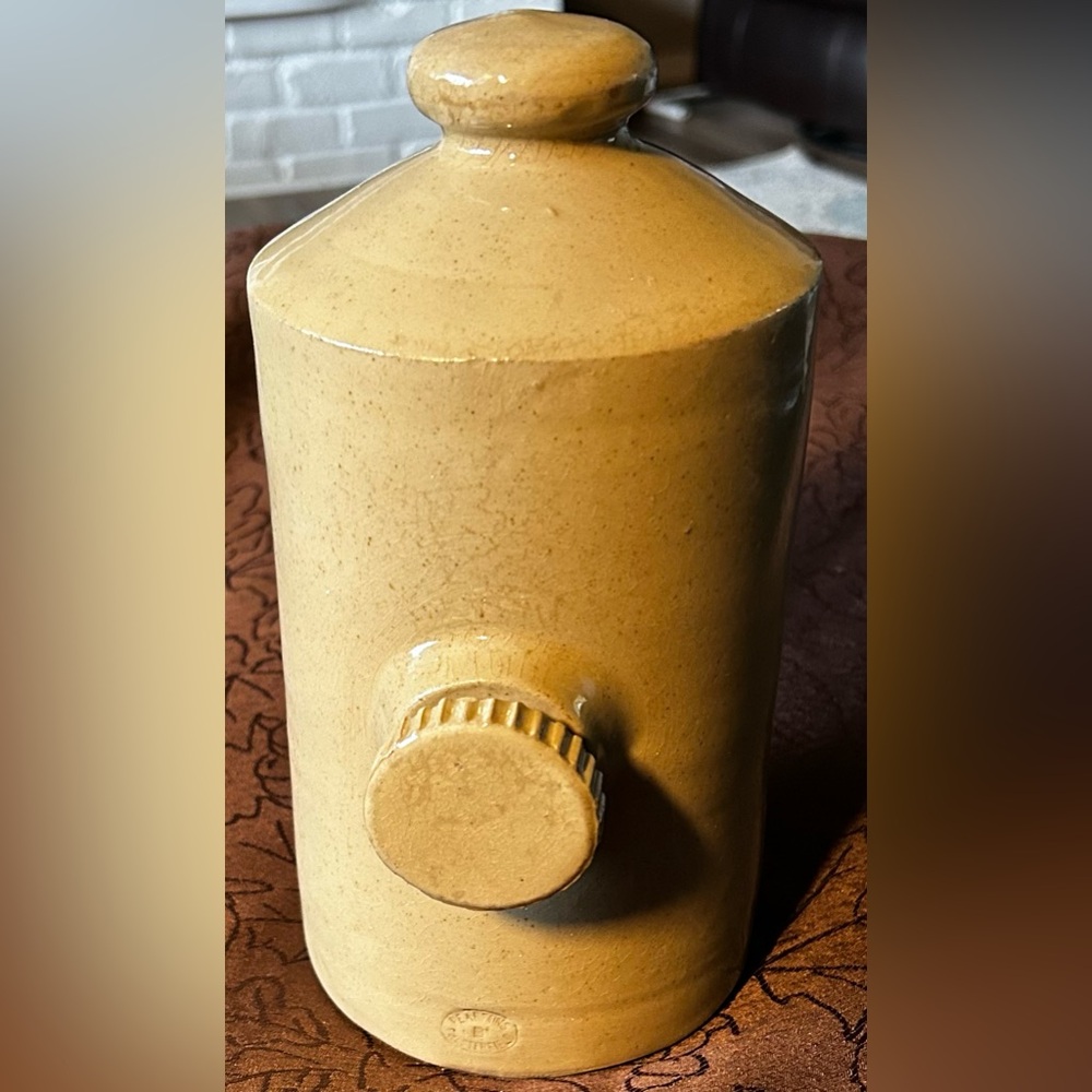 Vintage stoneware hot water bottle 9”X4.5”